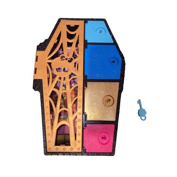 Monster High Secret Skulltimate Coffin Case With Key Only (No Doll) Cleo Denile - Picture 1 of 7